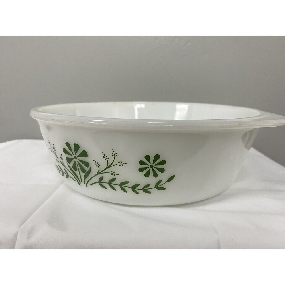 Vintage Glass Bake White Glass Casserole Baking Dish White 2 Qt Fast Shipping - Picture 4 of 11